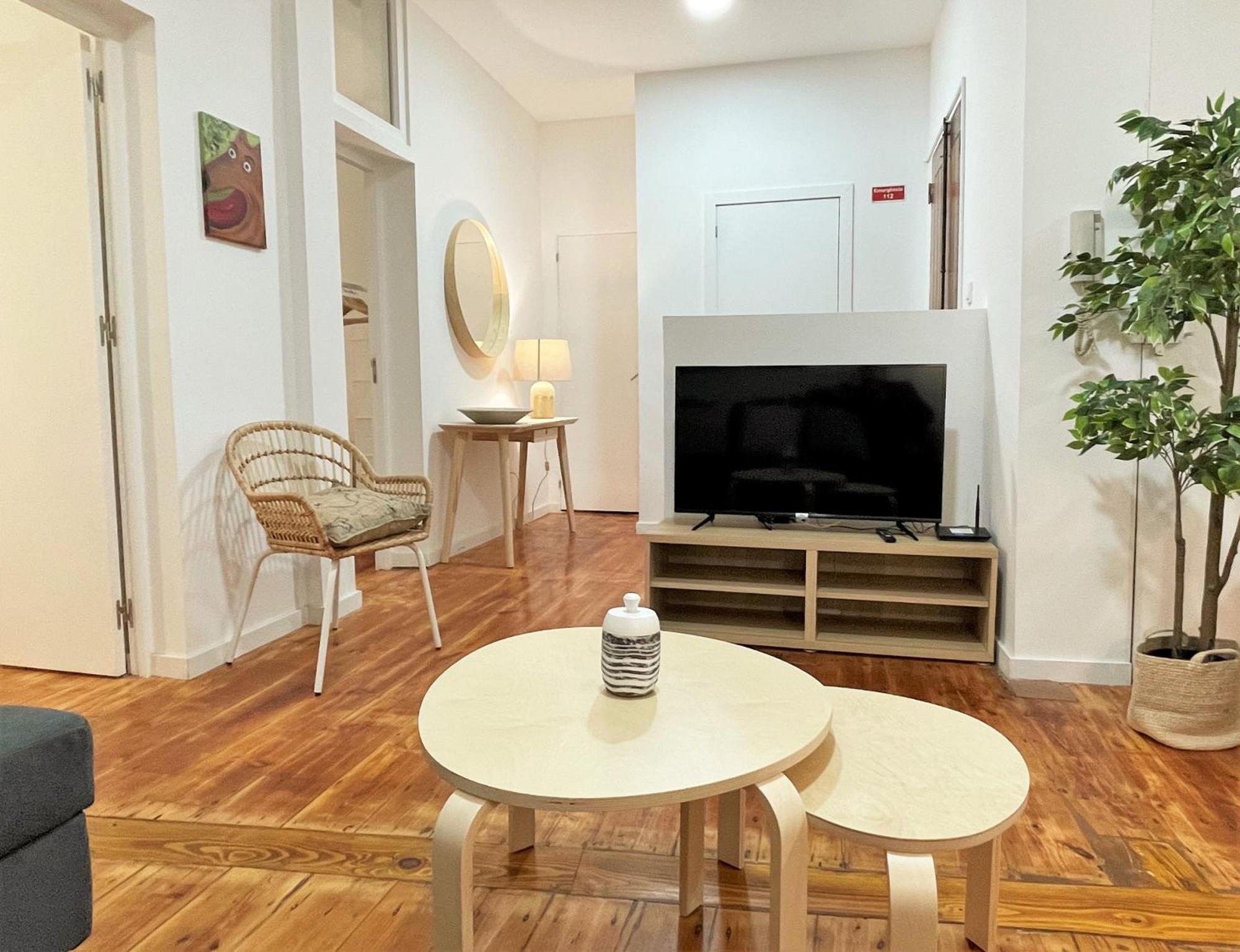 Lejlighed Sj2e Heart Of Baixa New Air Conditioning Spacious And Lovely